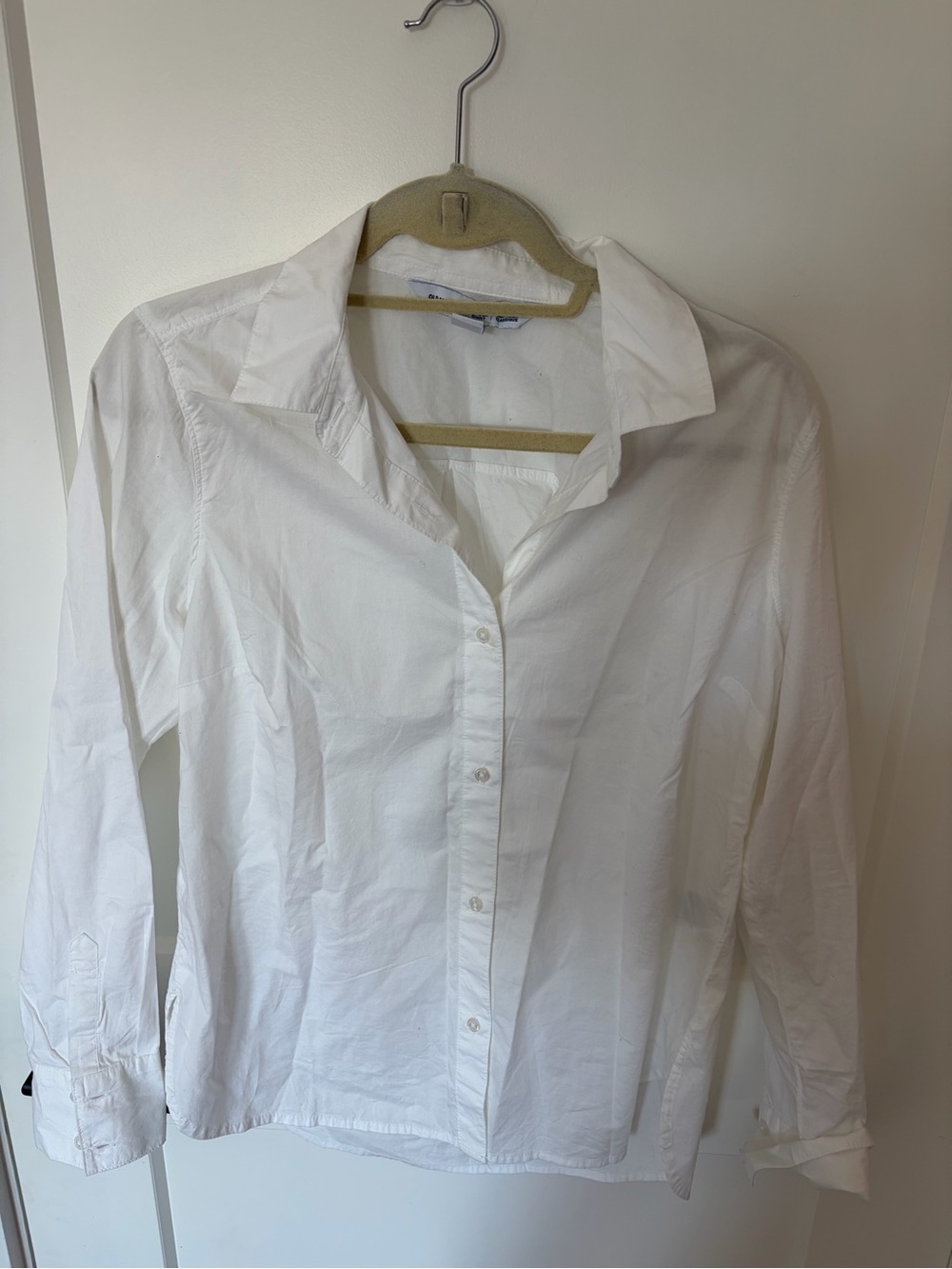 Old Navy White Classic 100% cotton Button-Up